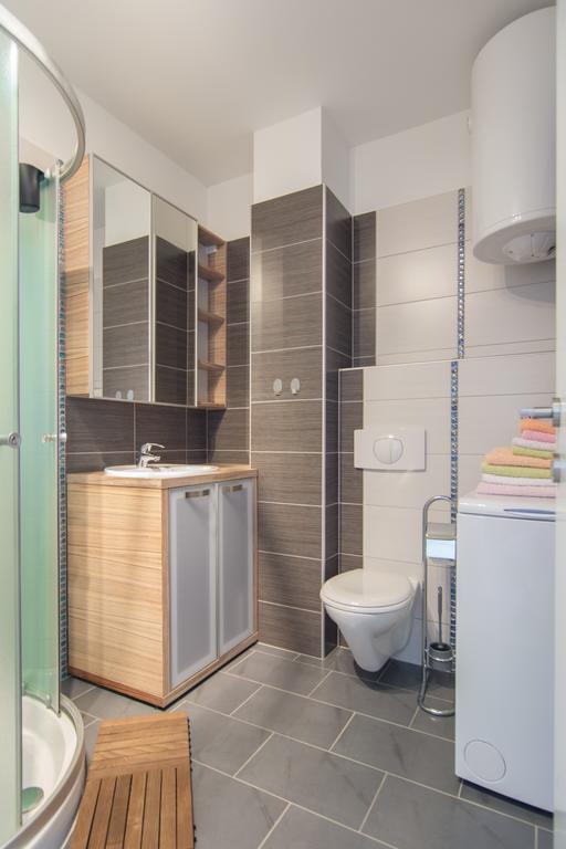 Apartments Domuzin Биоград на Мору Екстериор снимка